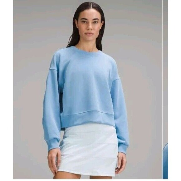Lululemon Softstreme Perfectly Oversized Cropped CrewAero Blue W3GL9S Size 6 - Picture 1 of 7
